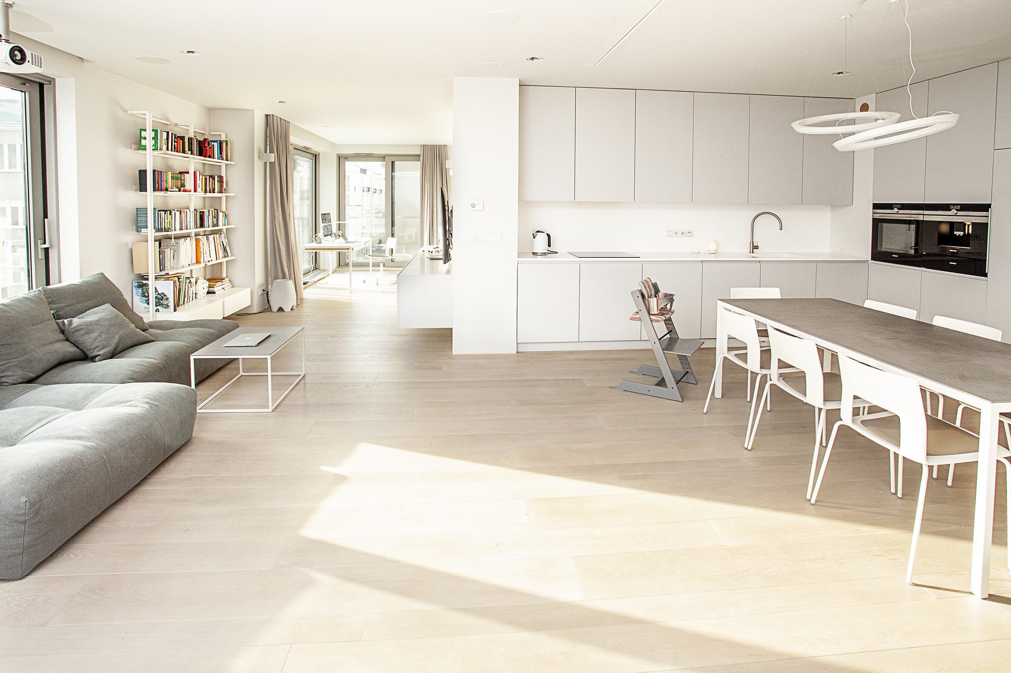 Apartament na wynajem, Warszawa Śródmieście, ul. Cecylii Śniegockiej 52147600